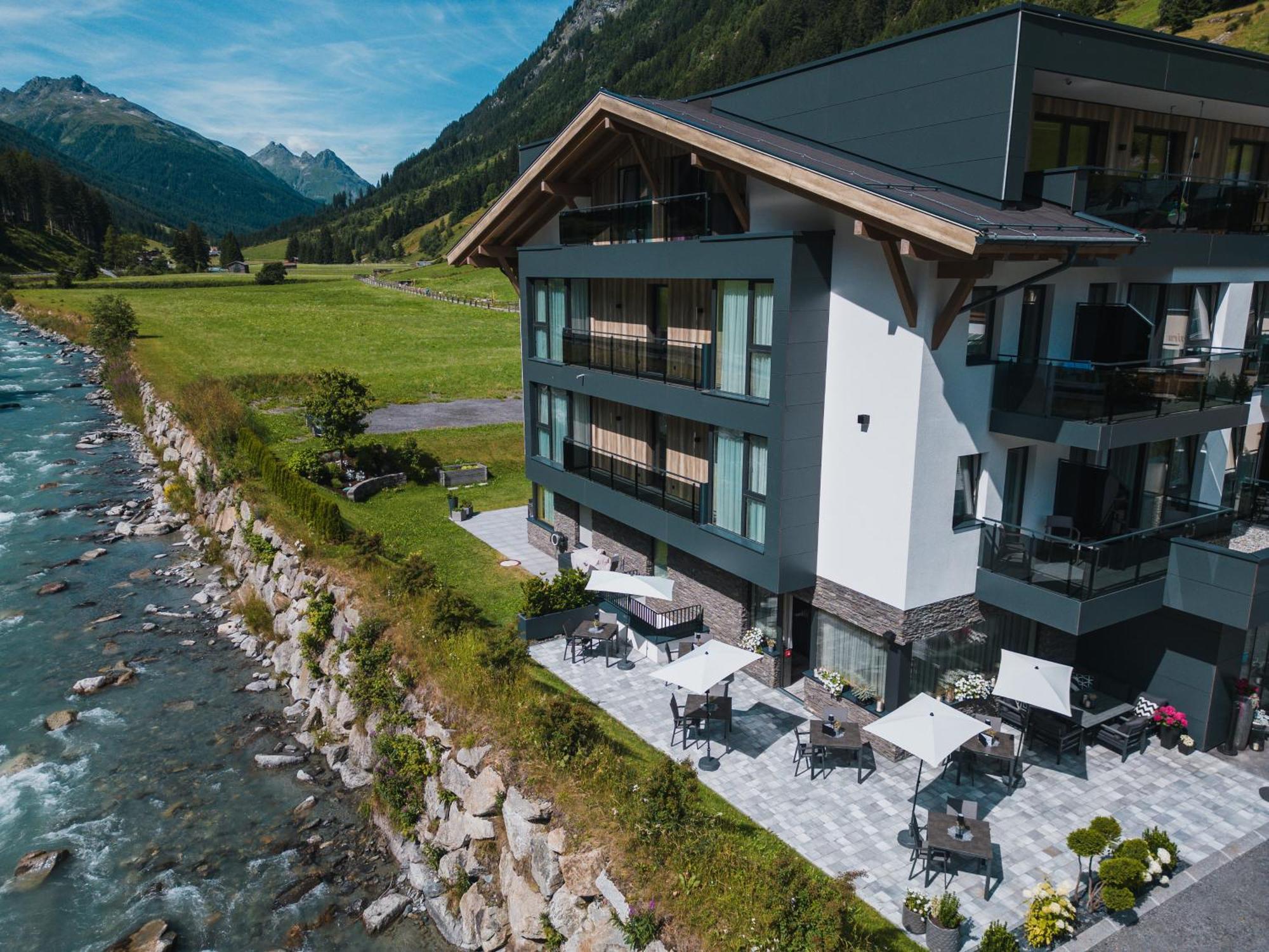 Hotel Modern Mountain 伊施格尔 外观 照片